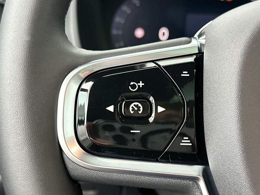 Volvo XC90 t8 awd gt ultra dark executive edition