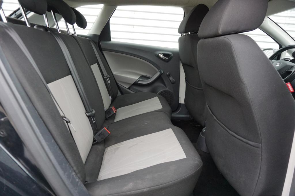 Seat Ibiza st 1.2 tsi style dynamic climate / cruise / elektr. ramen / park