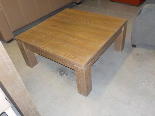 Mooie kwaliteit geheel massief gebleekt eiken grote salontafel  geheime la