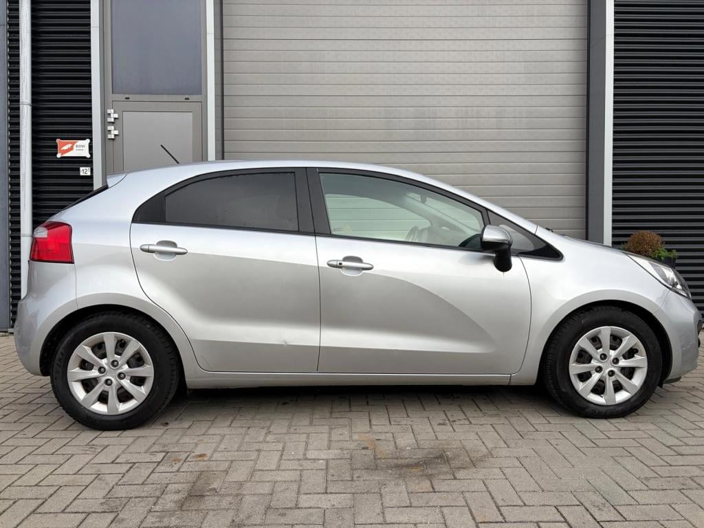 Kia Rio 1.2 cvvt super pack/full option/cruise/keyless/hele mooie auto/