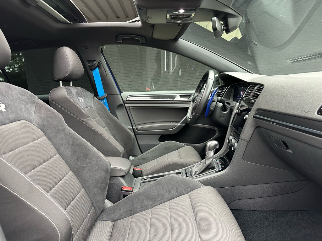 Volkswagen Golf 2.0 tsi 4motion r panoramdak / virtual cockpit / led / alca