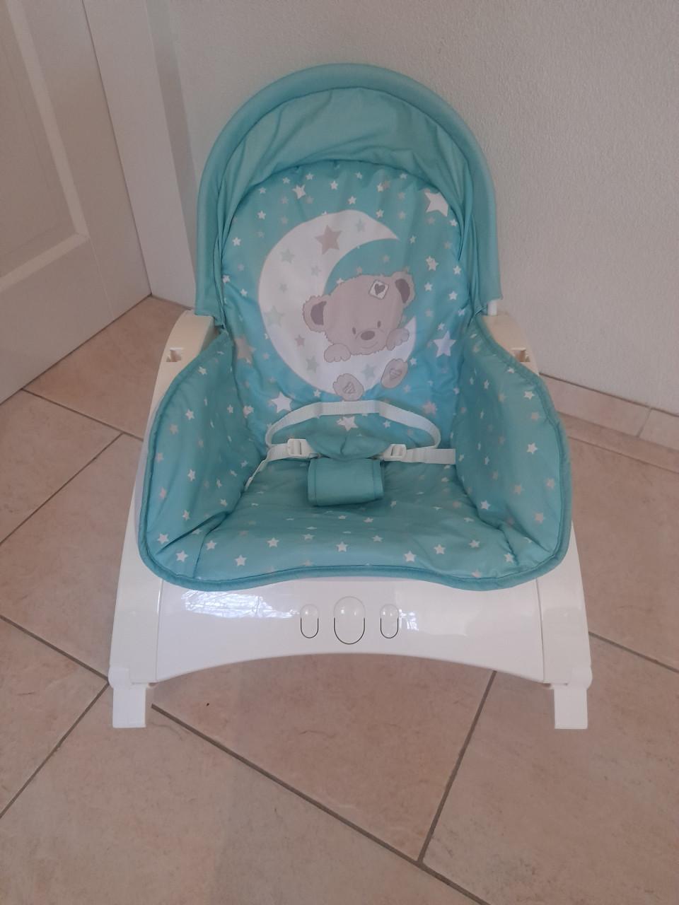 Leuk wipstoeltje met muziek ( in goede staat )  verstelbaar!