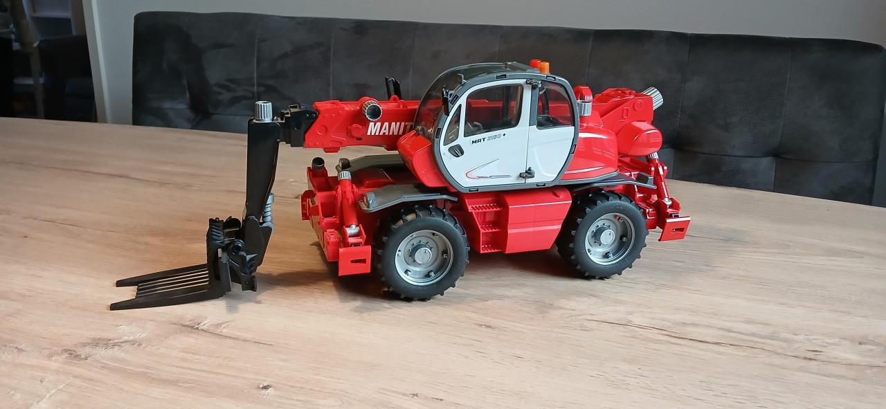 Manitou roterende verreiker i.z.g.s.