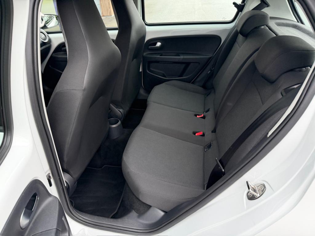 Volkswagen UP! 1.0 5-deurs | bluetooth | airco | nette staat | rijklaar inc