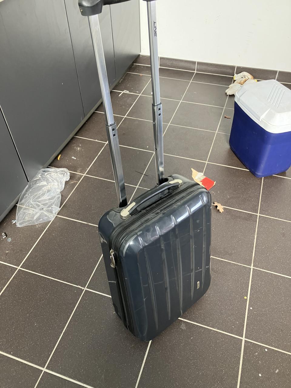 Te koop 3 verschillende reiskoffertjes met trekstang