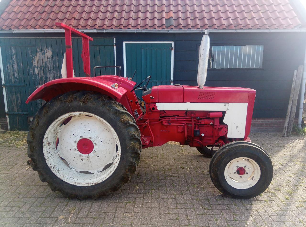 International  553 met agriomatic