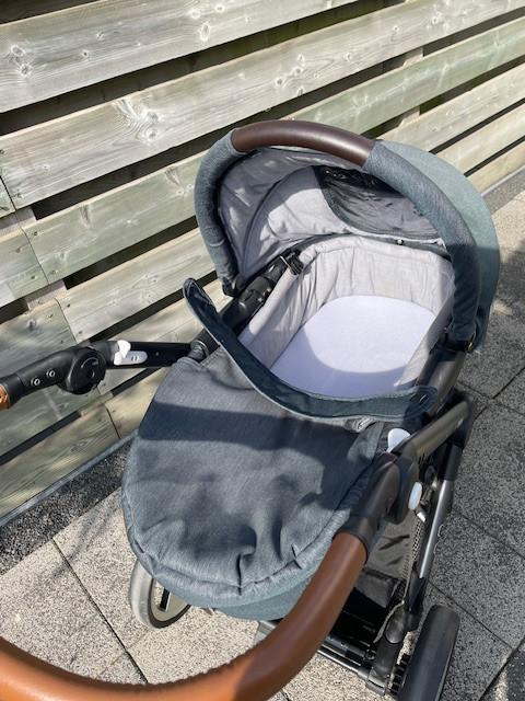 Te koop Keurige complete Kinder- en wandelwagen merk Mutsy