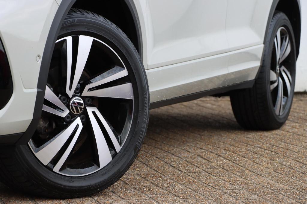 Volkswagen T-roc 1.5 tsi r-line 150pk dsg7