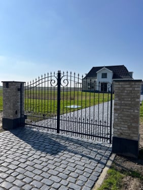 OUD-HOLLANDSE INRIJPOORTEN. OP MAAT GEMAAKT.