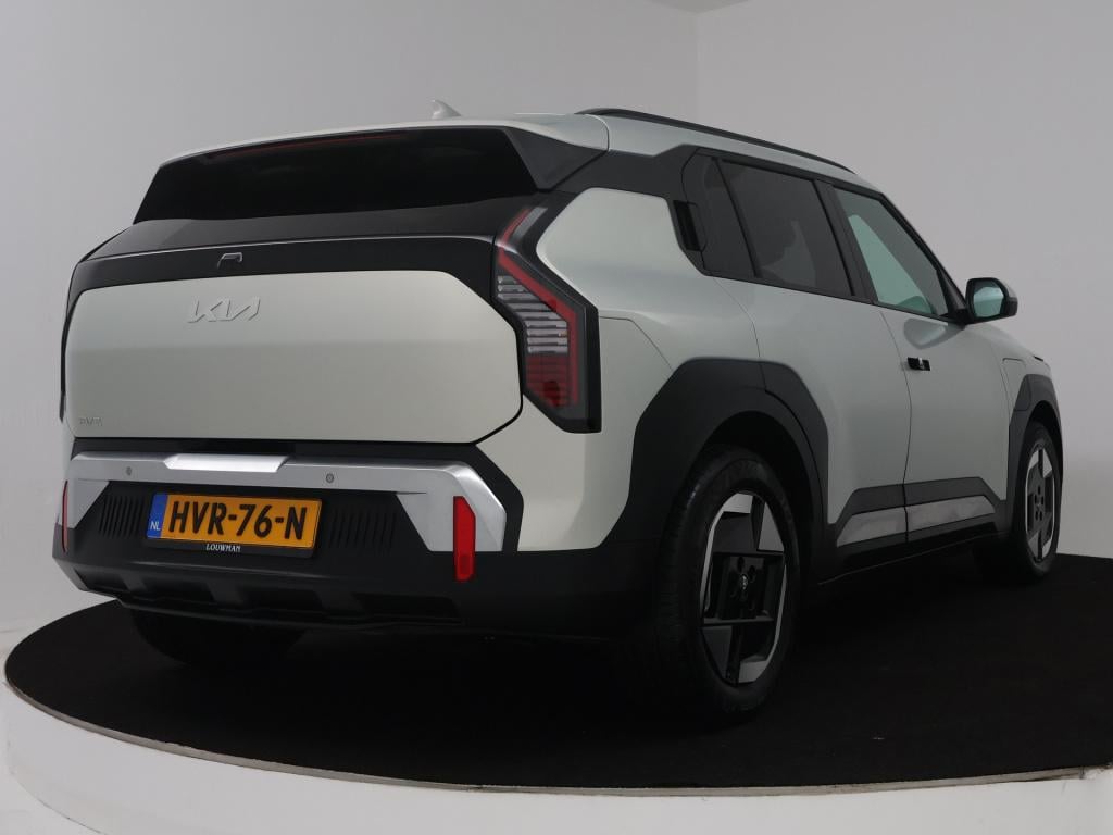 Kia Ev3 plus 81.4 kwh | trekhaak afneembaar | parkeercamera | stoel- en stu