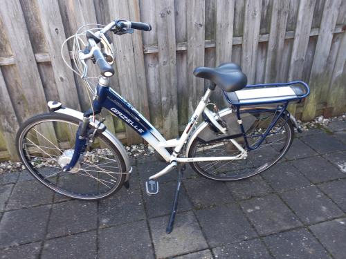 2 gazelles voor loop of sloop