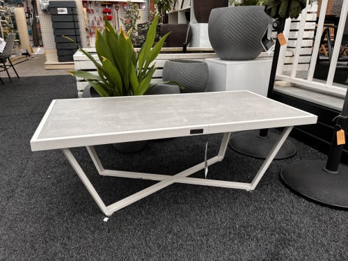 Salon tafel hartman