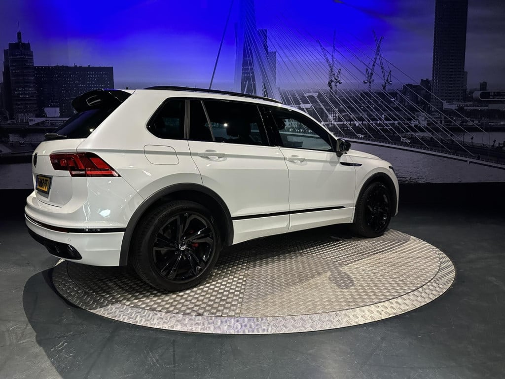 Volkswagen Tiguan 1.5 tsi r-line *navi*appconnect*camera*fabrieksgarantie 9