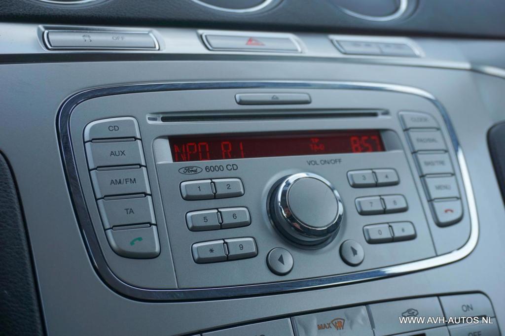Ford S-Max 2.0-16v
