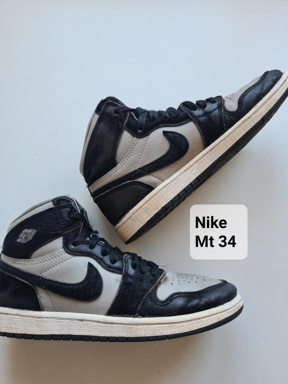 Nike Air Jordan High - Maat 34