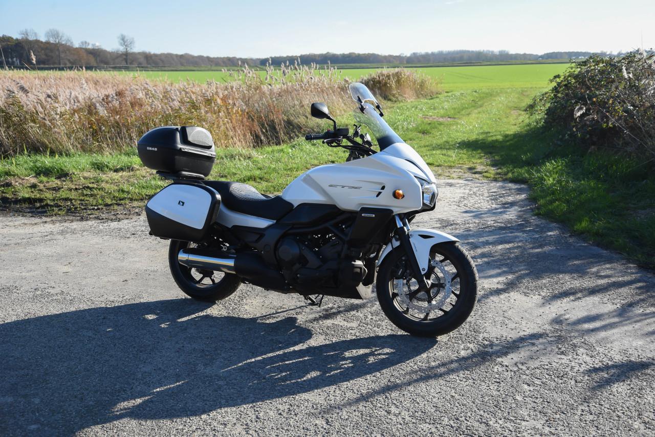 Honda CTX 700 ABS en DCT