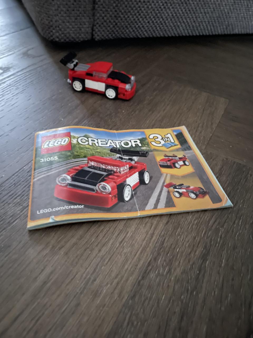 Lego Creator: Rode racewagen 31055