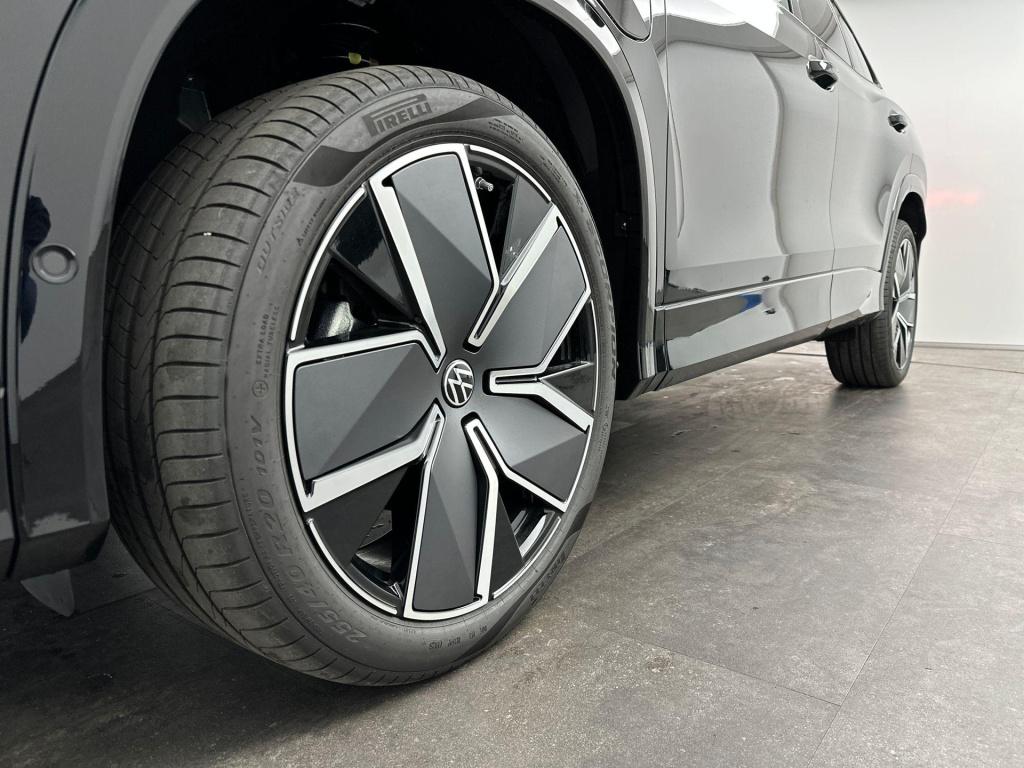 Volkswagen Tayron r-line edition 1.5 ehybrid 200 kw / 272 pk suv 6 v