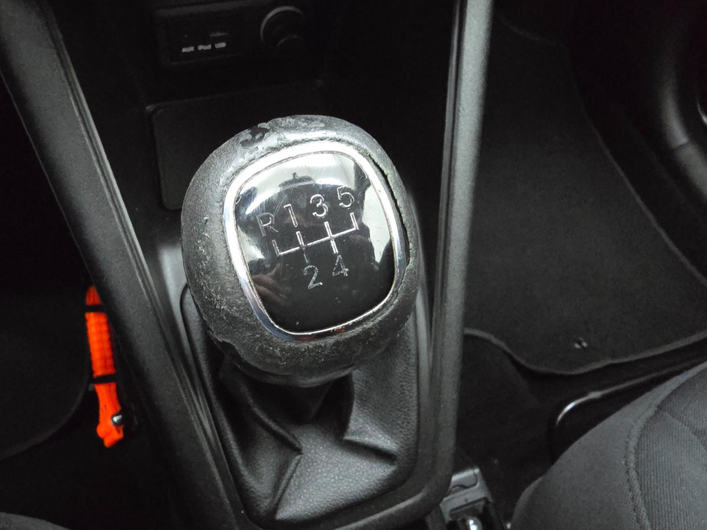 Hyundai Ix20 occasion 1.4i met trekhaak, cruisecontrol en clima airco | twe