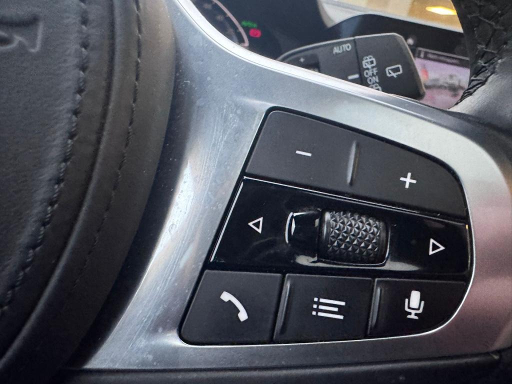 BMW 3-serie touring 330e high executive m-sport