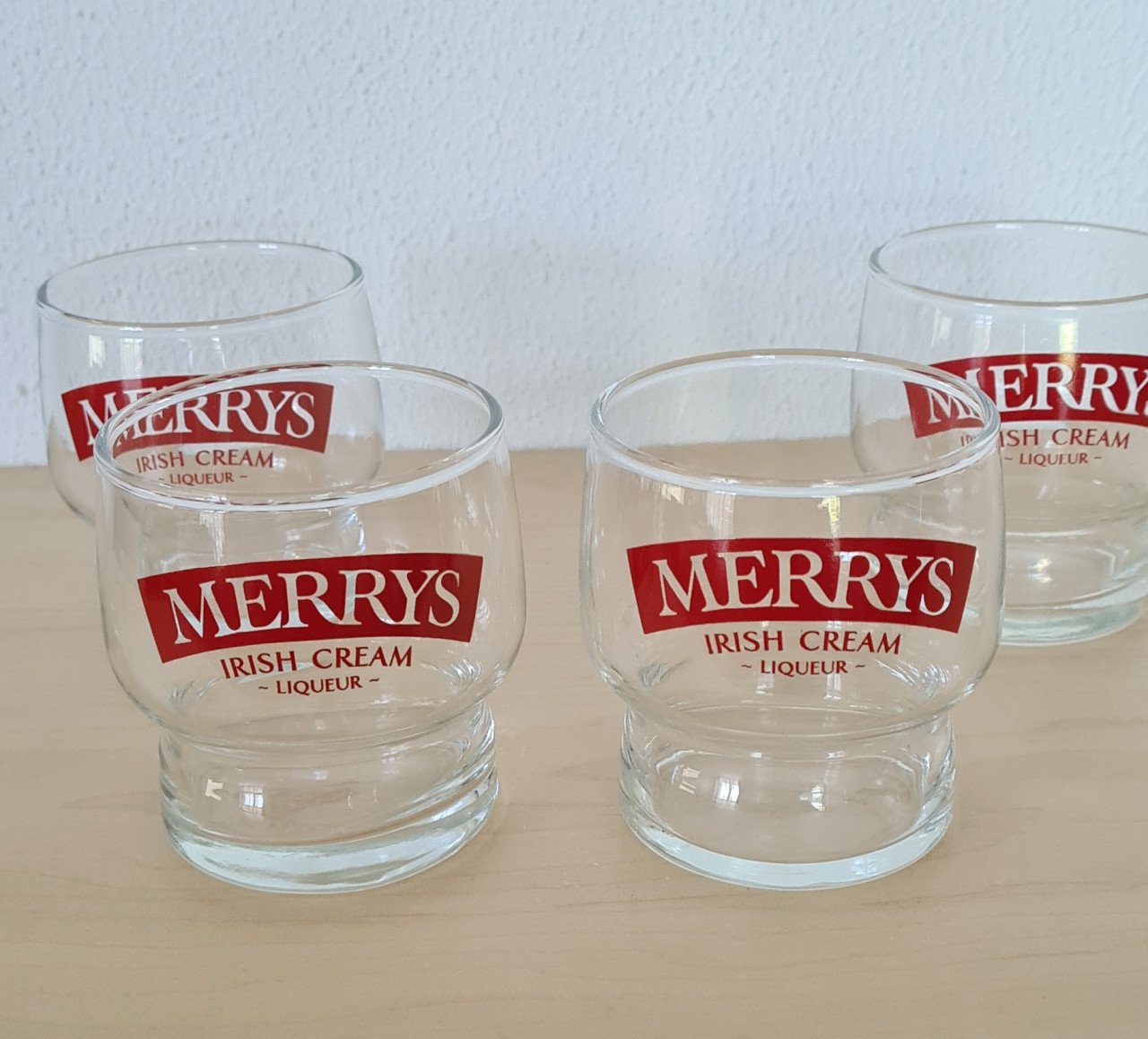 4 originele Merrys Irish Cream Liqueur glazen