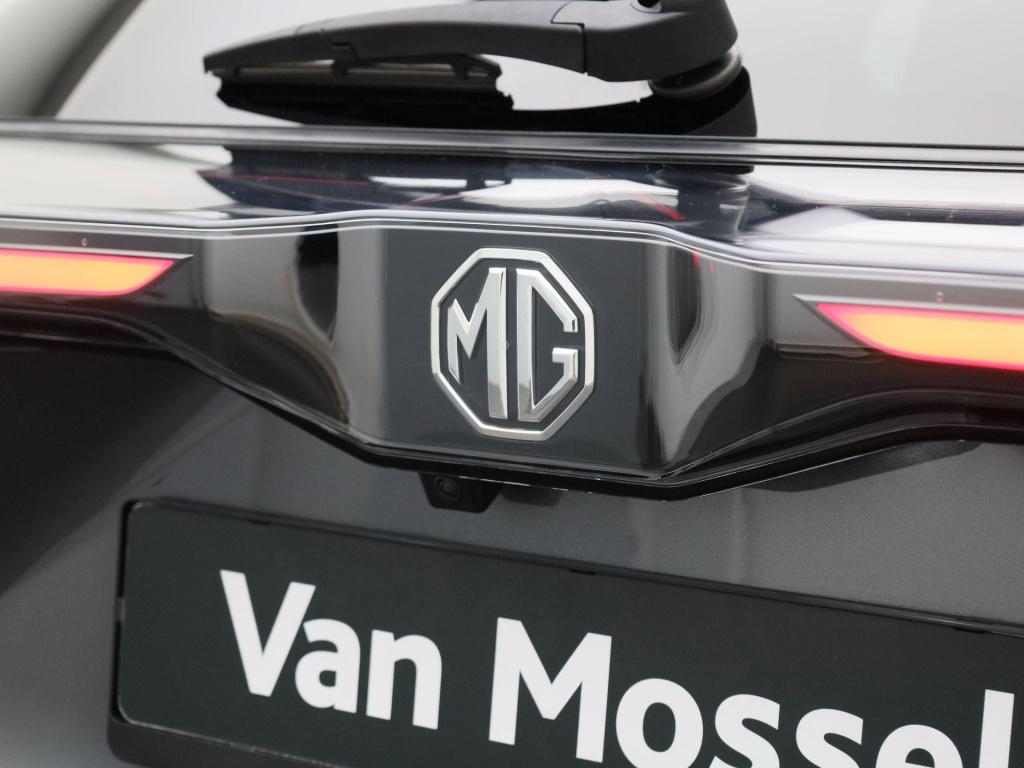 MG Mg4 long range luxury 64 kwh | carplay | navi | led koplampen | camera |