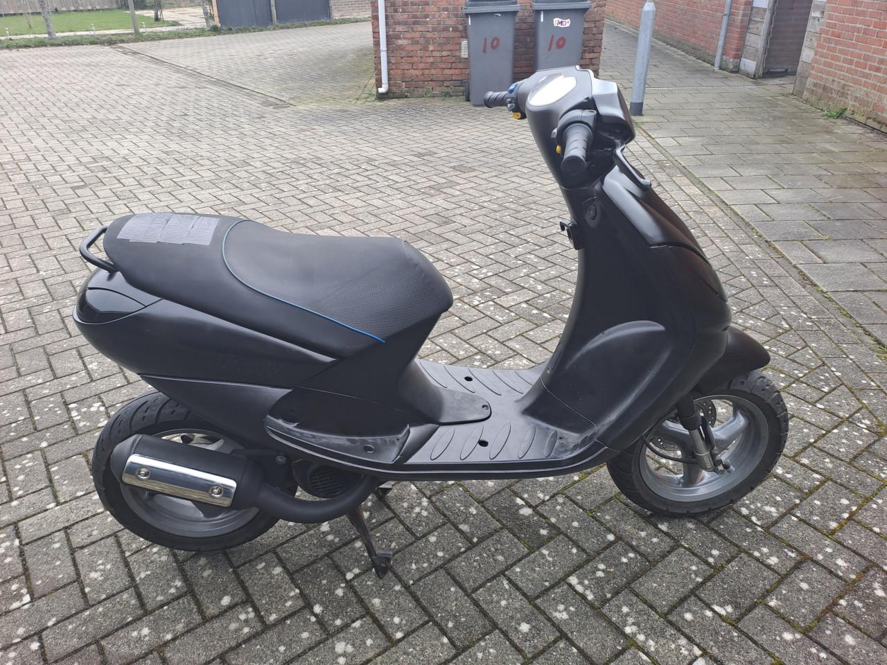 Te koop peugeot vivacity prijs 150 euro