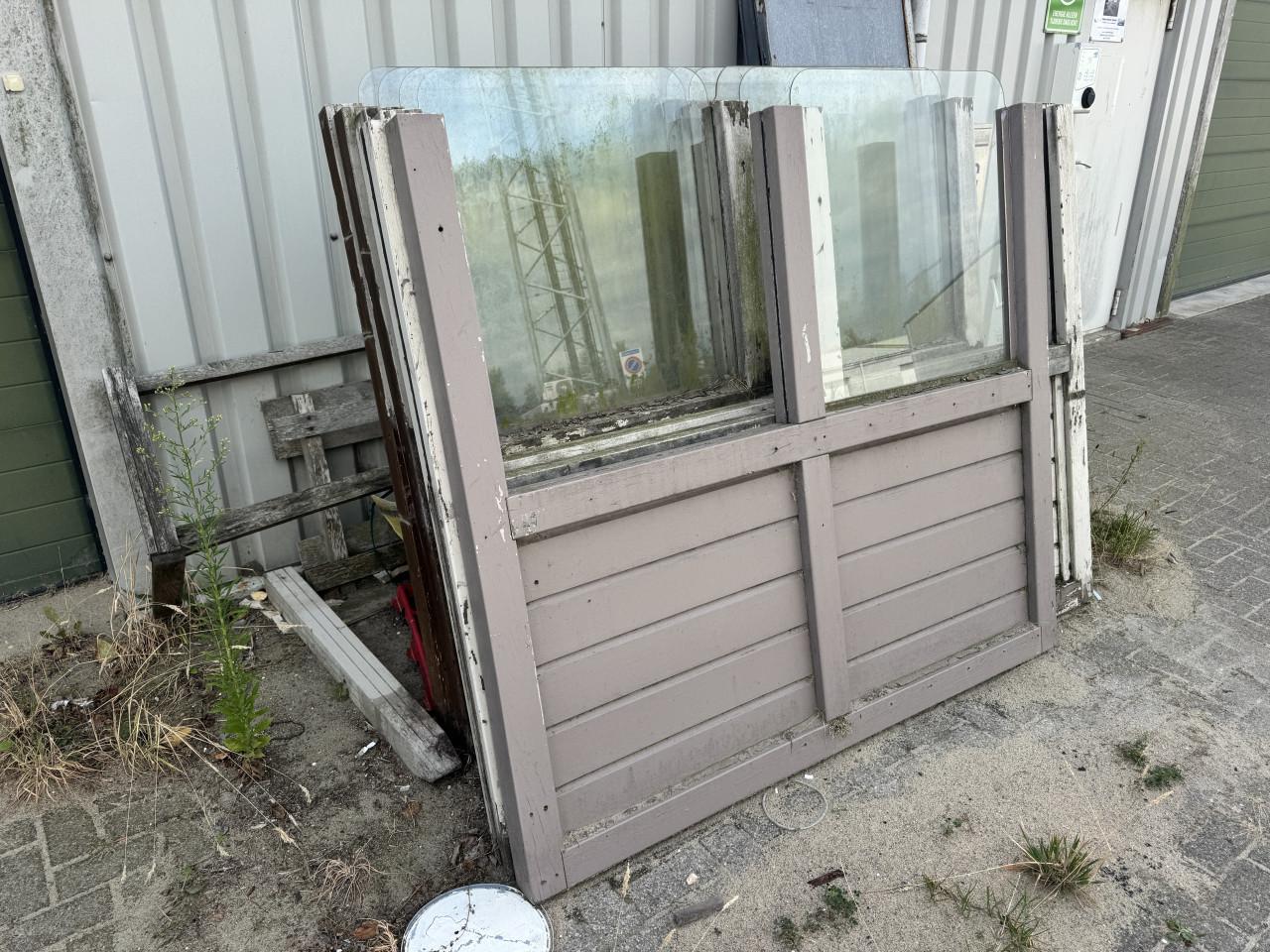 Hardhouten terrasschermen teab