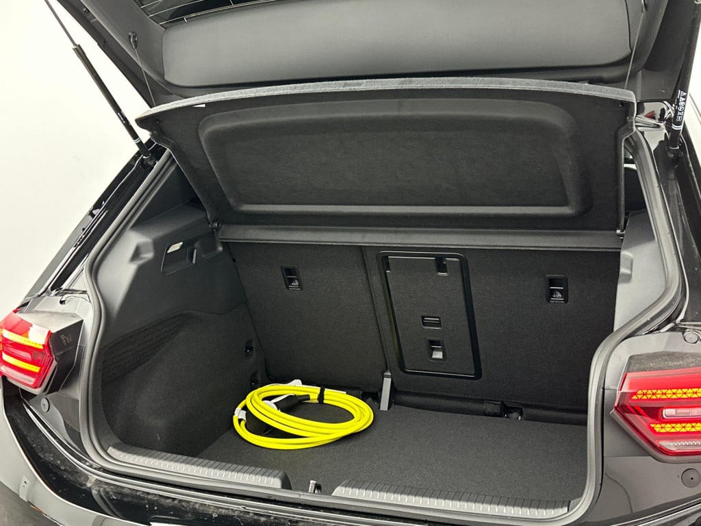Volkswagen Id.3 pro limited edition 58 kwh accu 150 kw / 204 pk ha
