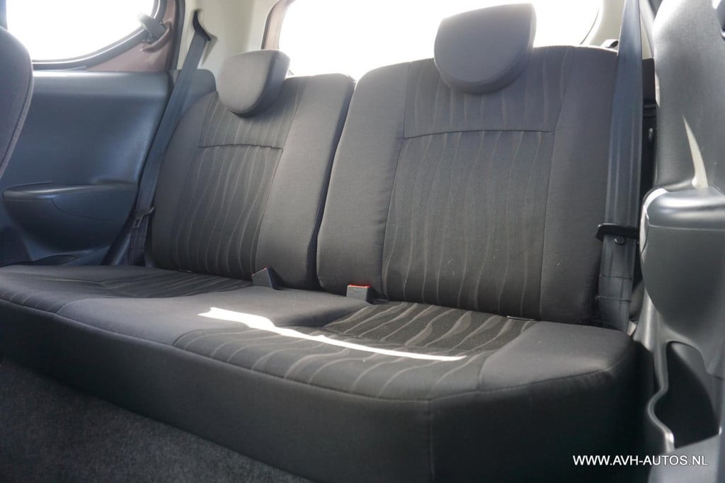 Nissan Pixo 1.0 acenta