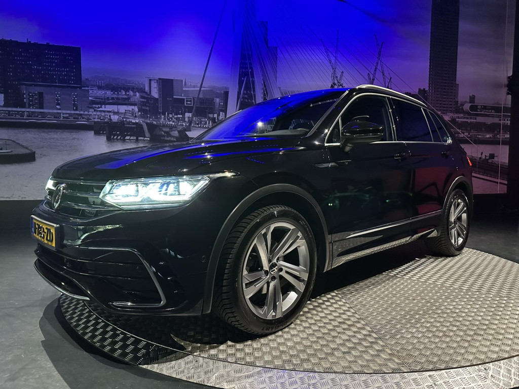 Volkswagen Tiguan 1.5 tsi r-line business+ my 2021 *pano*memory*camera*trek