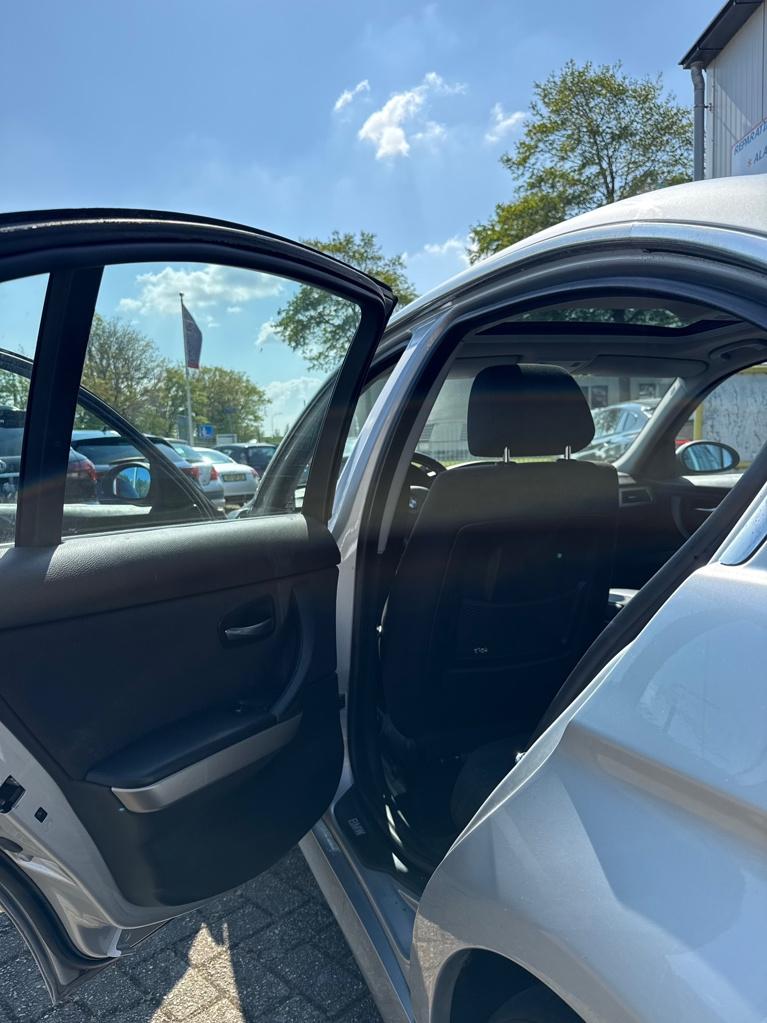 BMW 3-serie 325i executive