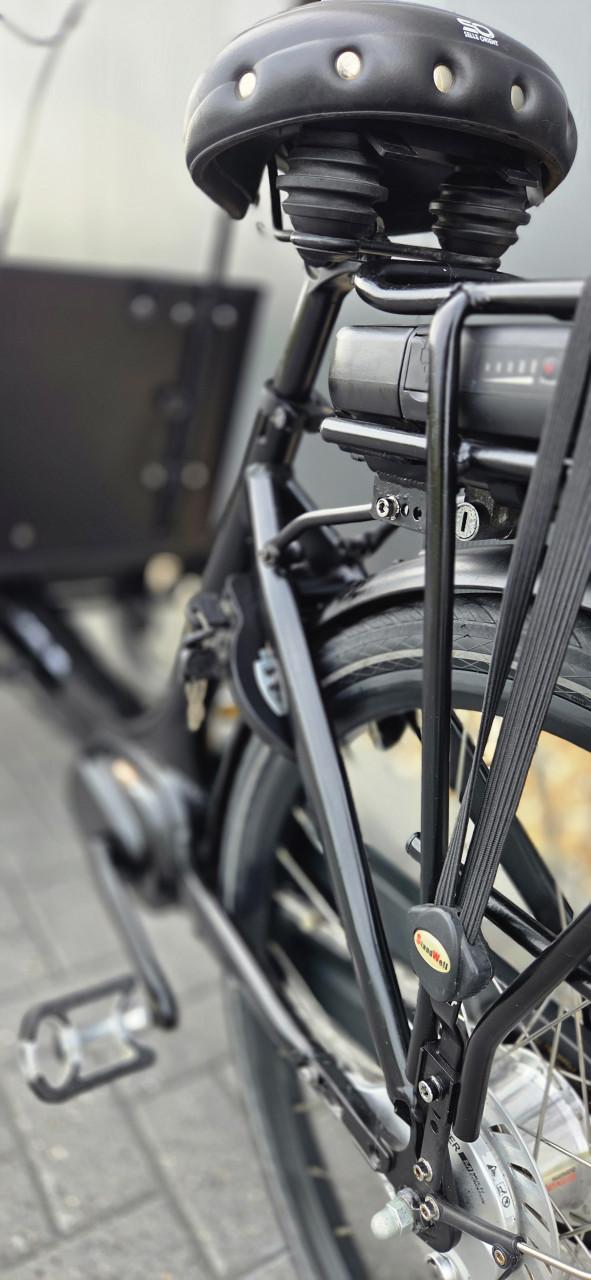 Prachtige Vogue Carry 3 Elektrische Driewielbakfiets  Matzwart (2392 km)