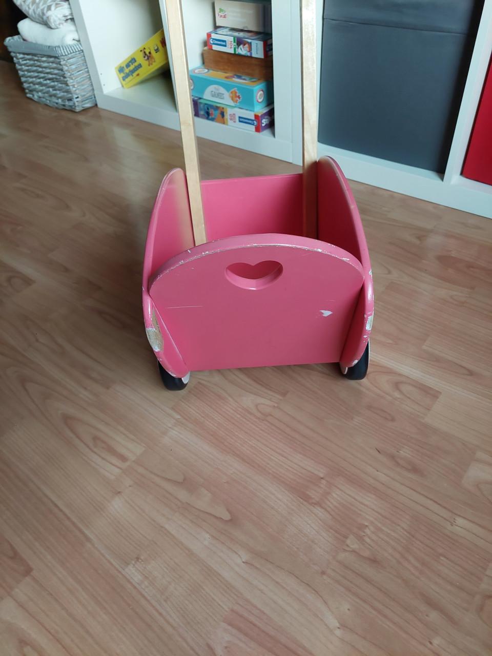 Poppenwagen janod GRATIS