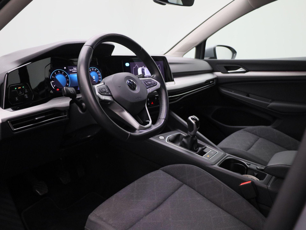 Volkswagen Golf variant 1.0 tsi life | lmv | parkeer sensoren | virtual coc