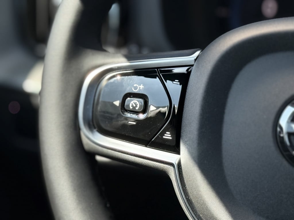 Volvo XC60 t6 398pk recharge ultra black edition| full options !