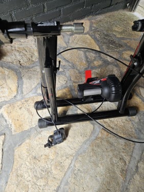 Zgan Elite volare mag indoor fietstrainer in zeer nette staat....