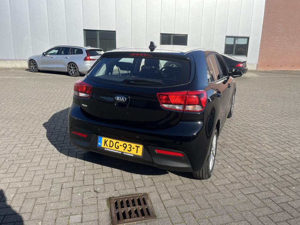 Kia Rio 1.2 cvvt economyline 17 dkm navi lmv pdc