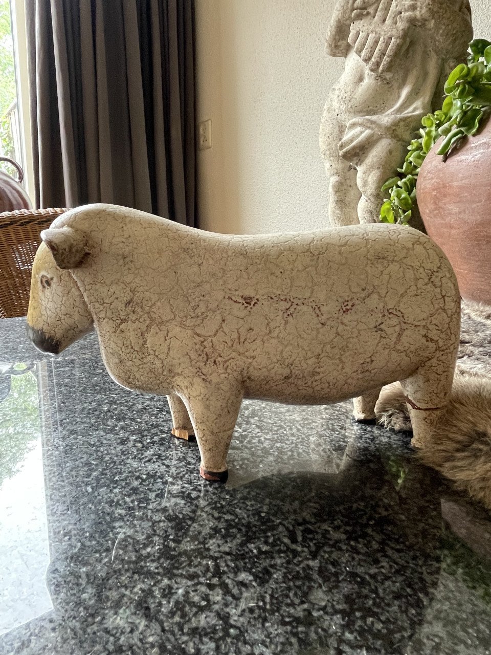 Oude kerststal schapen