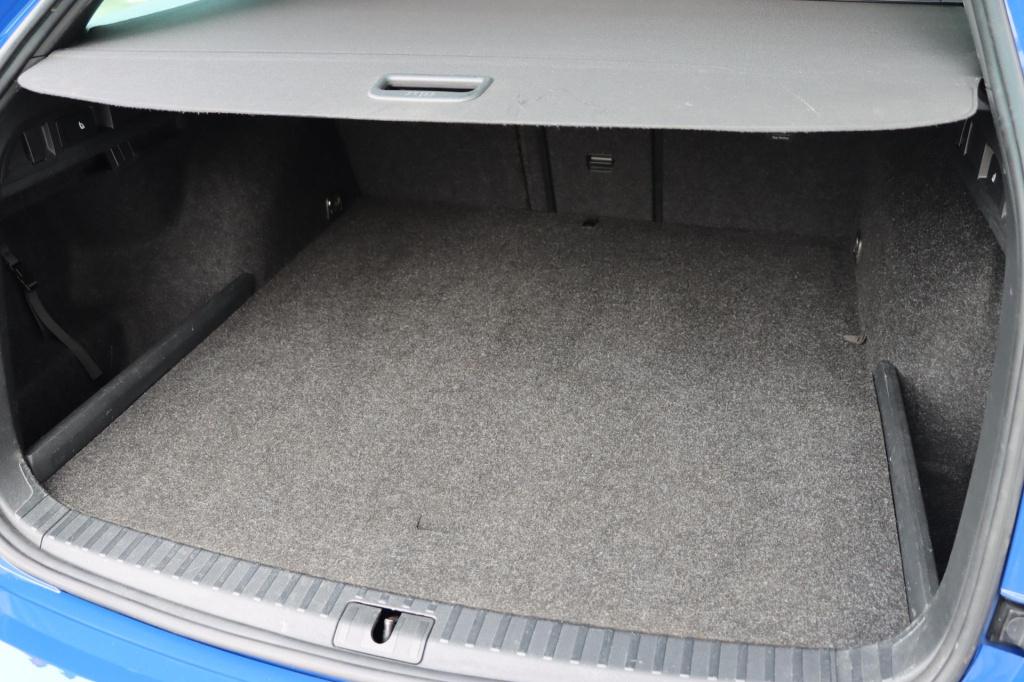 Skoda Octavia combi 1.4 tsi iv style 204pk dsg6 panorama dak | keyless | me