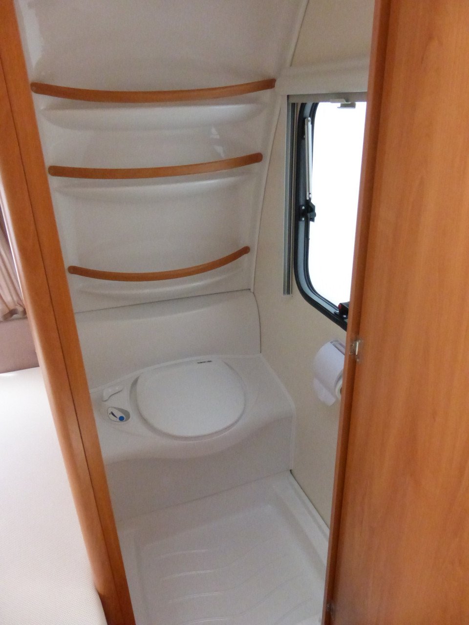 Caravan Homestar Racer 45 UTF