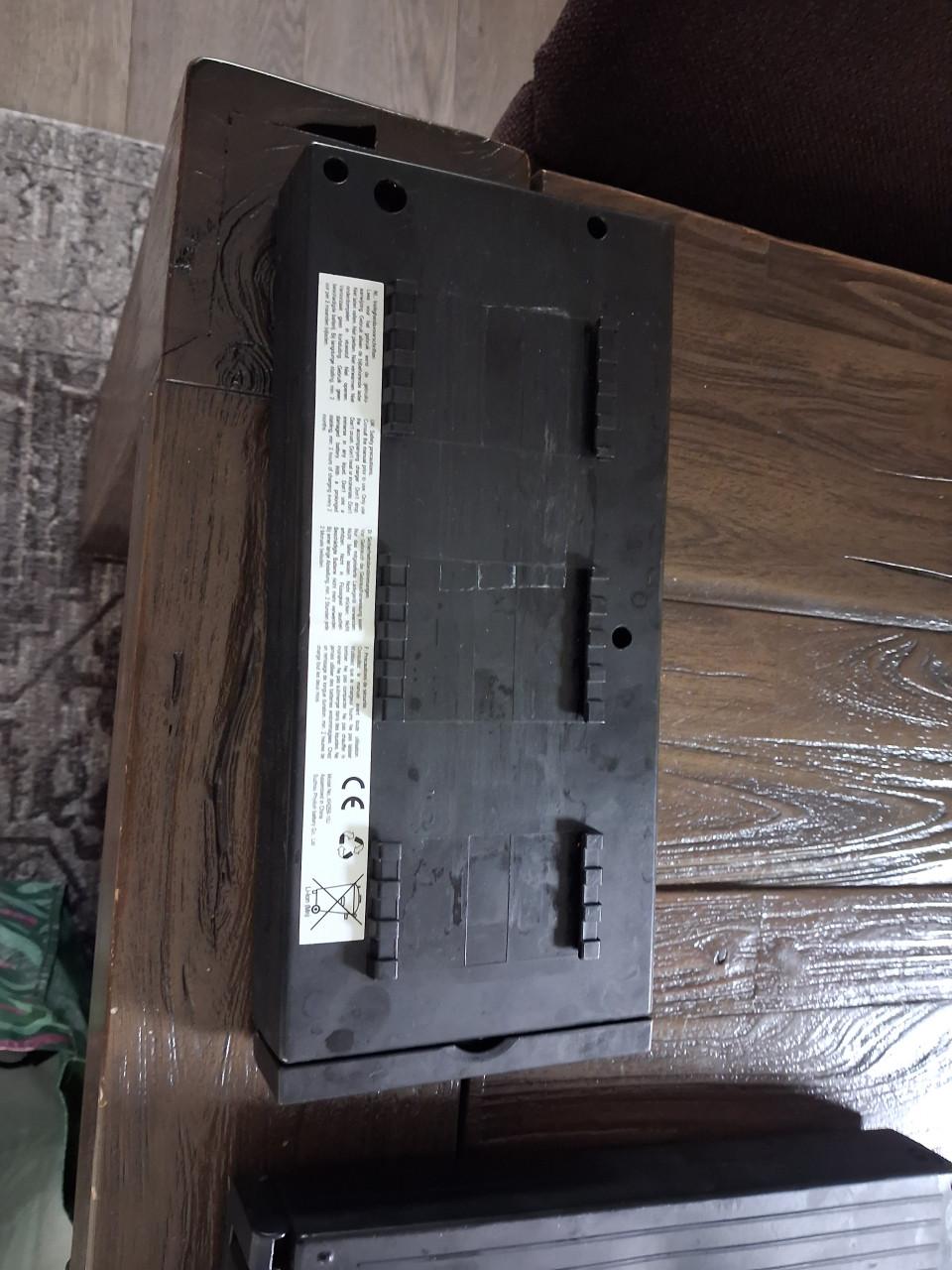 2  sparta accu,s 24 volt