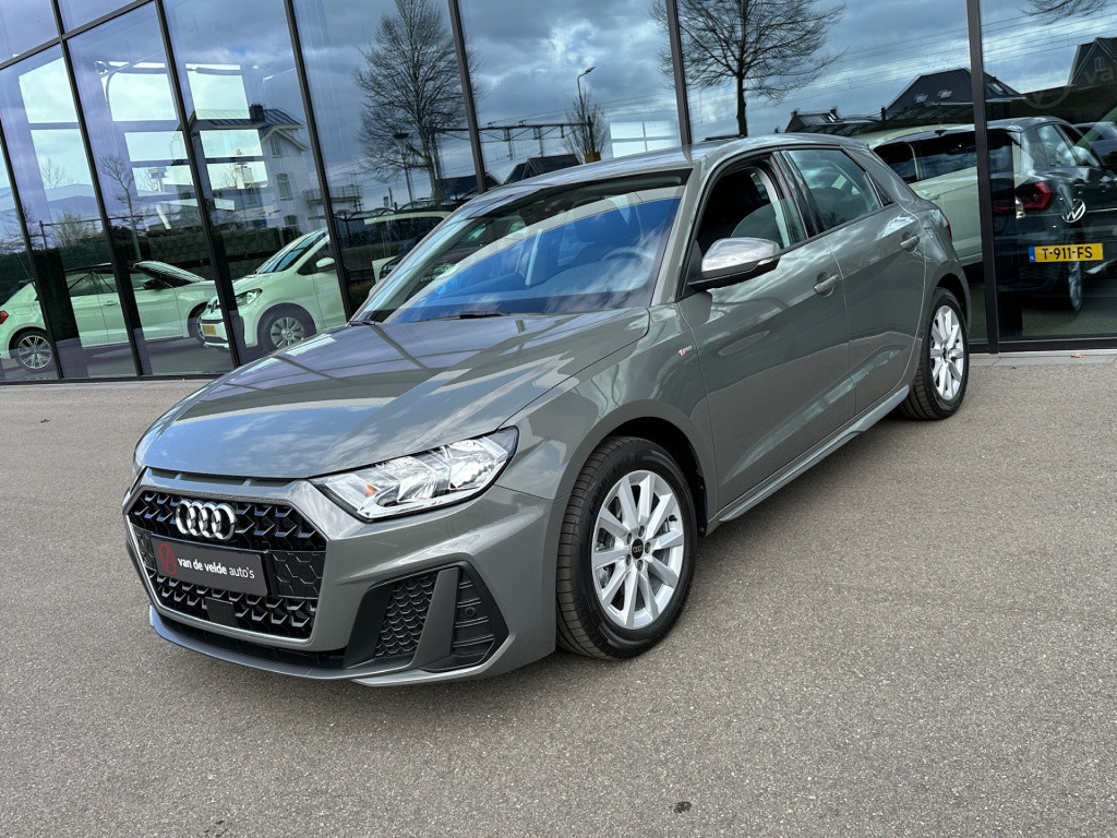 Audi A1 Sportback 30 tfsi 116pk s-tronic s-line | navi | virtual cockpit | 