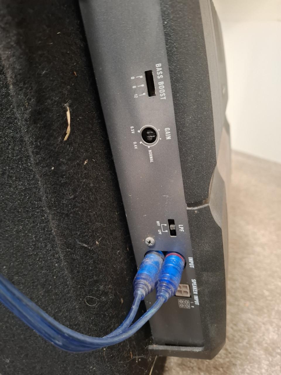 Pioneer subwoofer met versterker