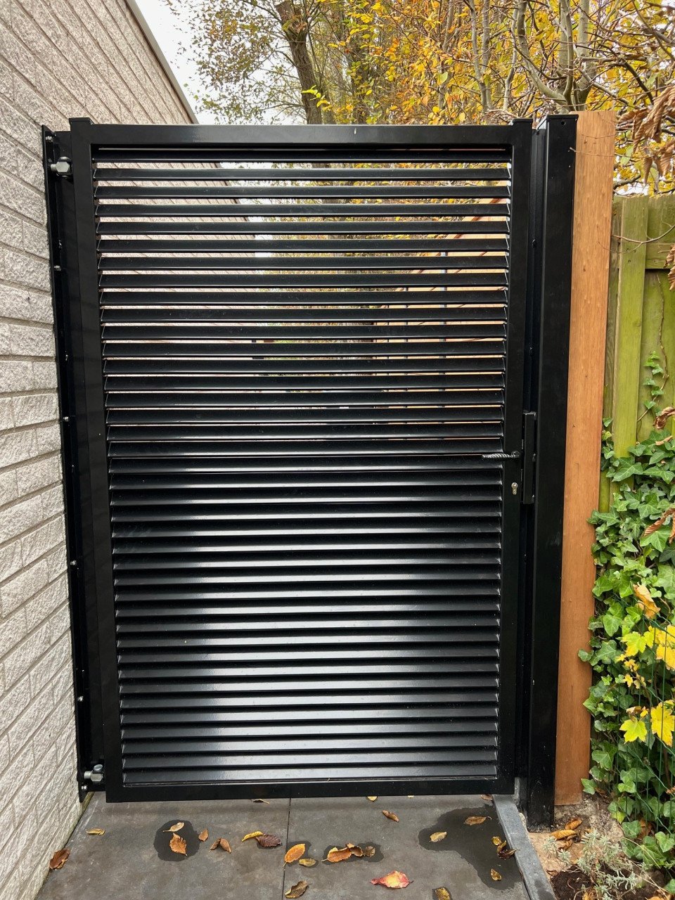 Voor al uw Tuinpoorten en Tuindeuren.