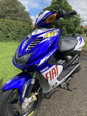 Yamaha Aerox 2010 ( Valentino Rossi )