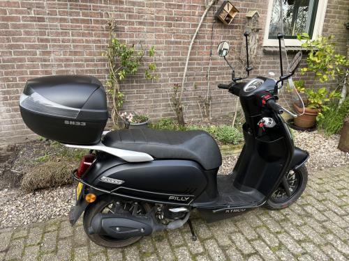 Scooter Kymco Filly Brom scooter: bijna nieuw!