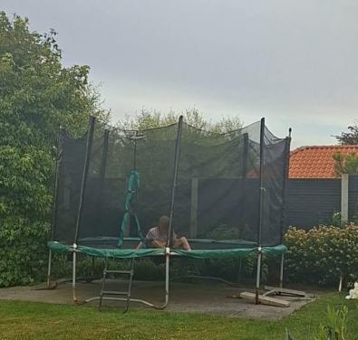 Trampoline