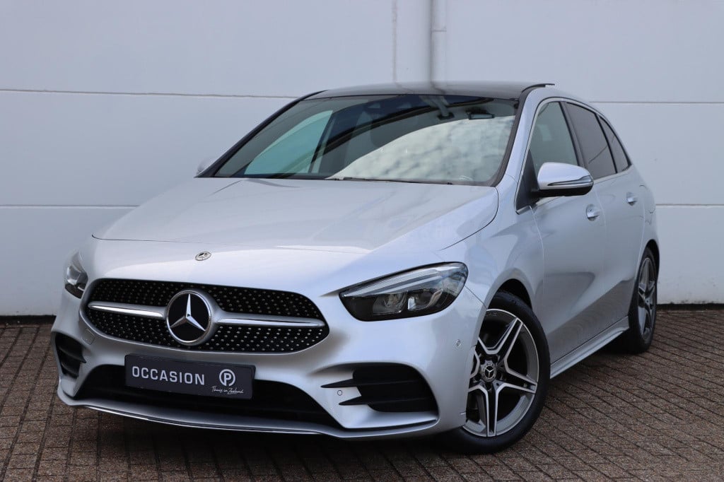 Mercedes-Benz B-Klasse 180 business solution amg