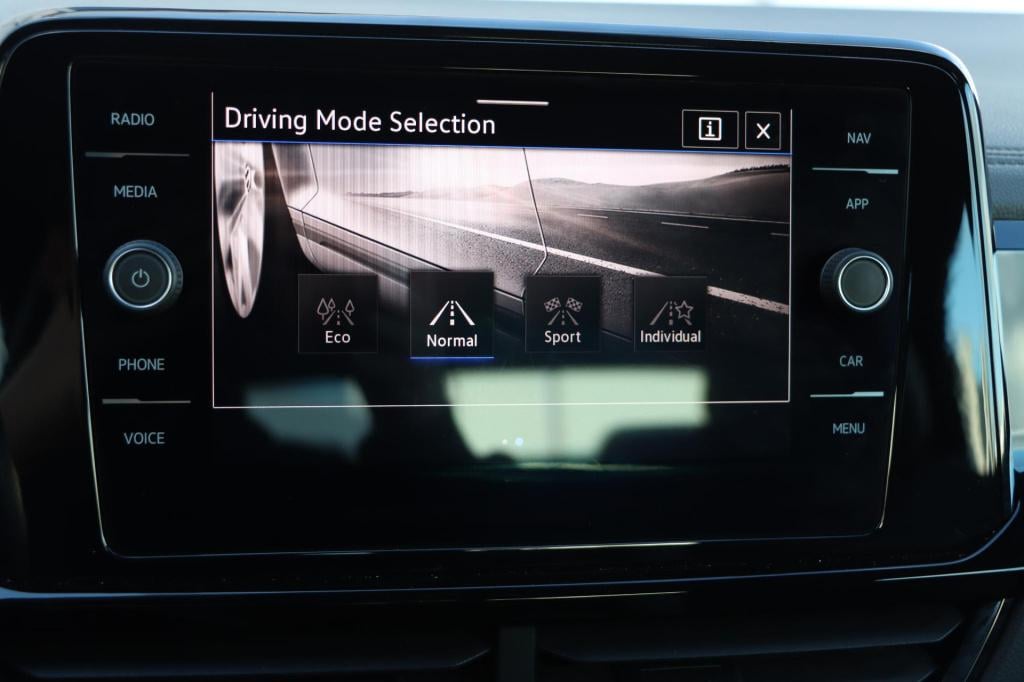 Volkswagen T-roc cabrio 1.5 tsi r-line black style 150pk dsg7